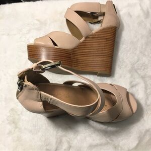 Aldo Shoes Size 9 SB-M